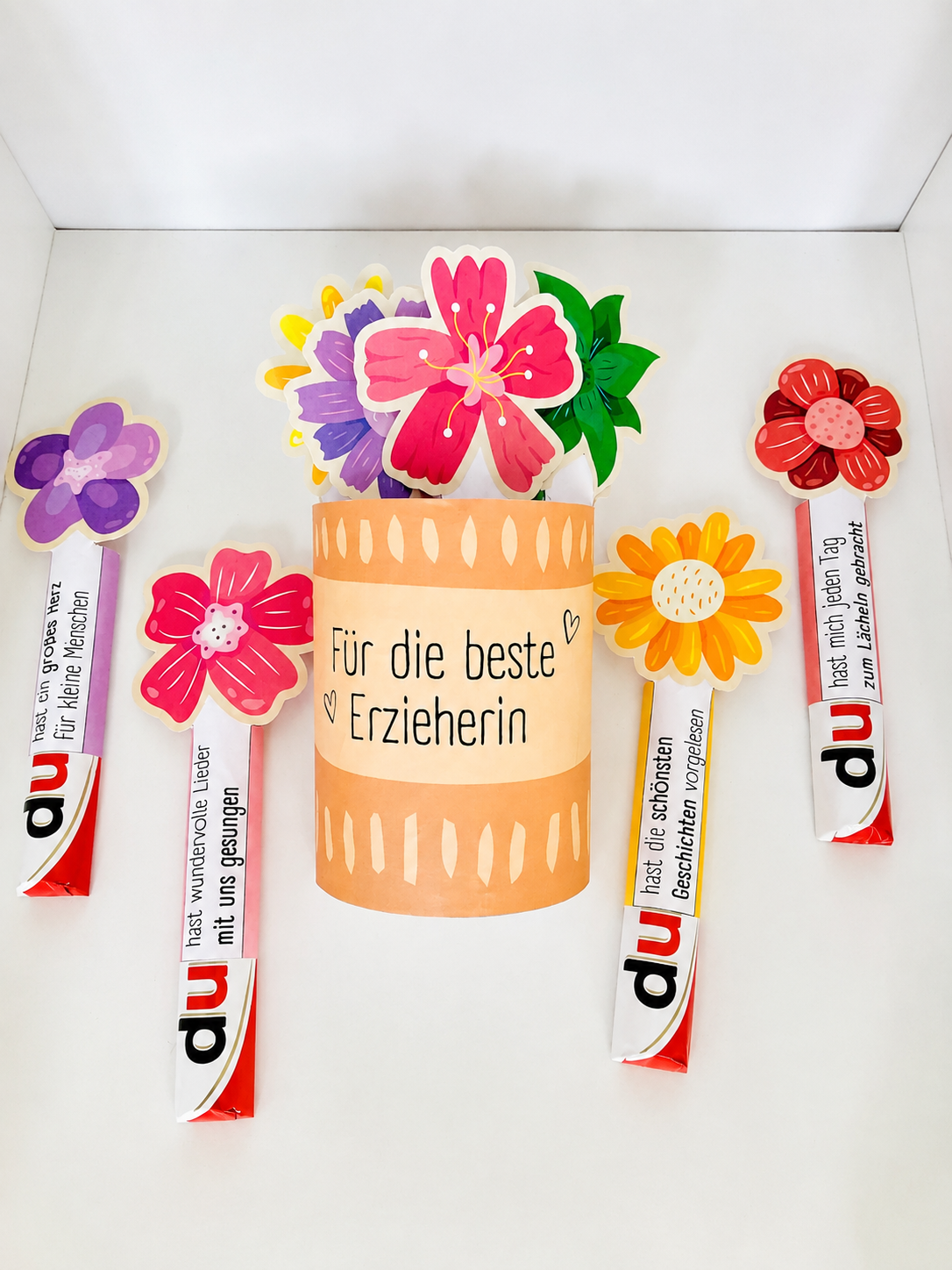 Persönliches Dankeschön zum Kindergartenabschied mit verpackten Duplo-Riegeln
